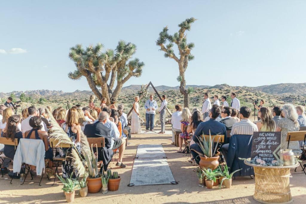 Near Pappy & Harriet'S + Rimrock Ranch W/ Hot Tub Villa Pioneertown Екстериор снимка